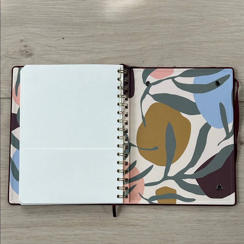 NEW! Baltic Club - Home Office Planner!
